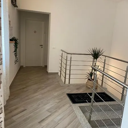 Guest house Domoblu In Centro