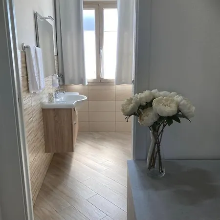Guest house Domoblu In Centro Tortoli