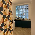 Πανσιόν Domoblu In Centro 3*