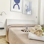 Penzion Domoblu In Centro Tortolì